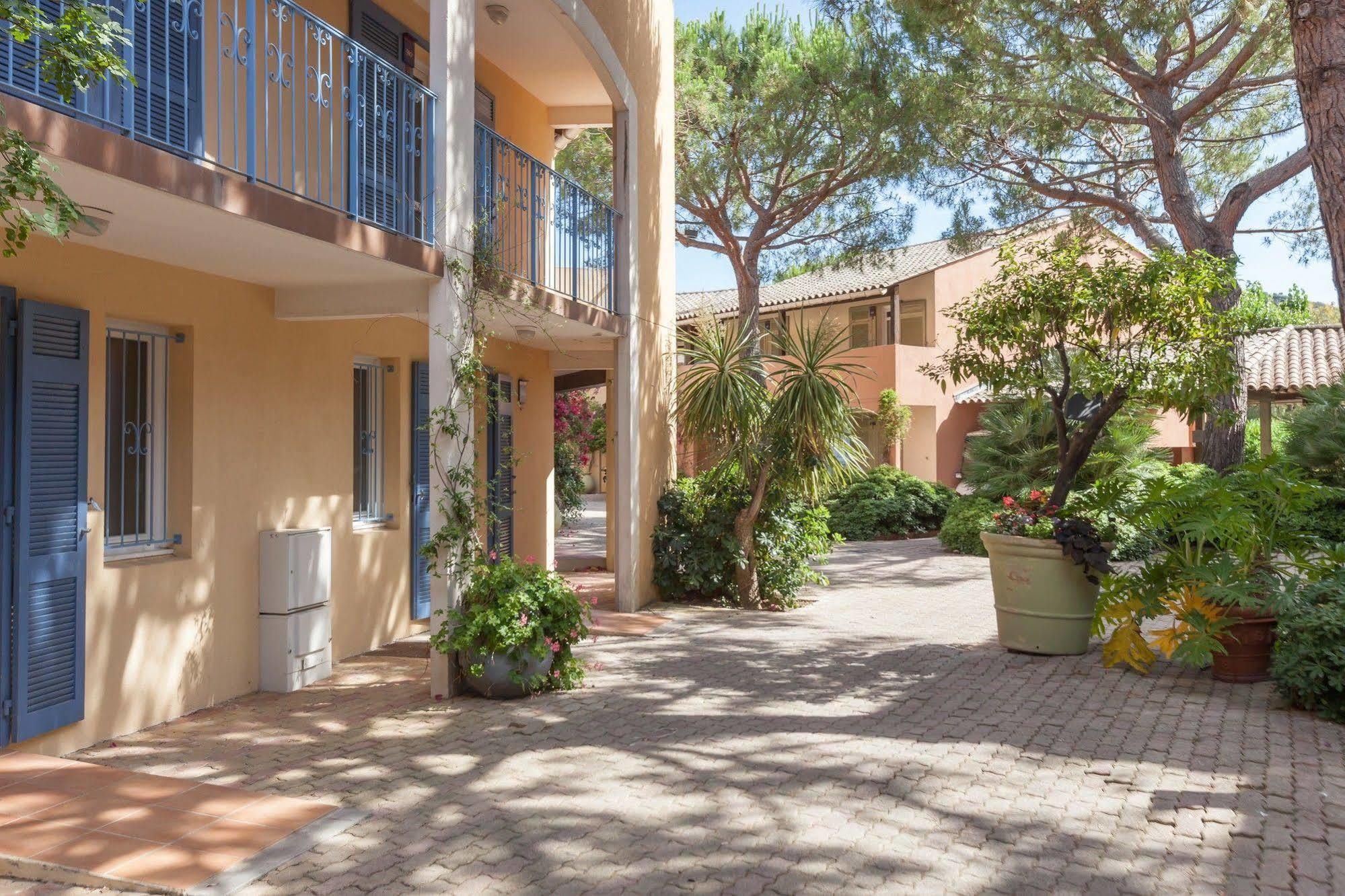 Pierre & Vacances Residence Cannes Mandelieu Exterior foto