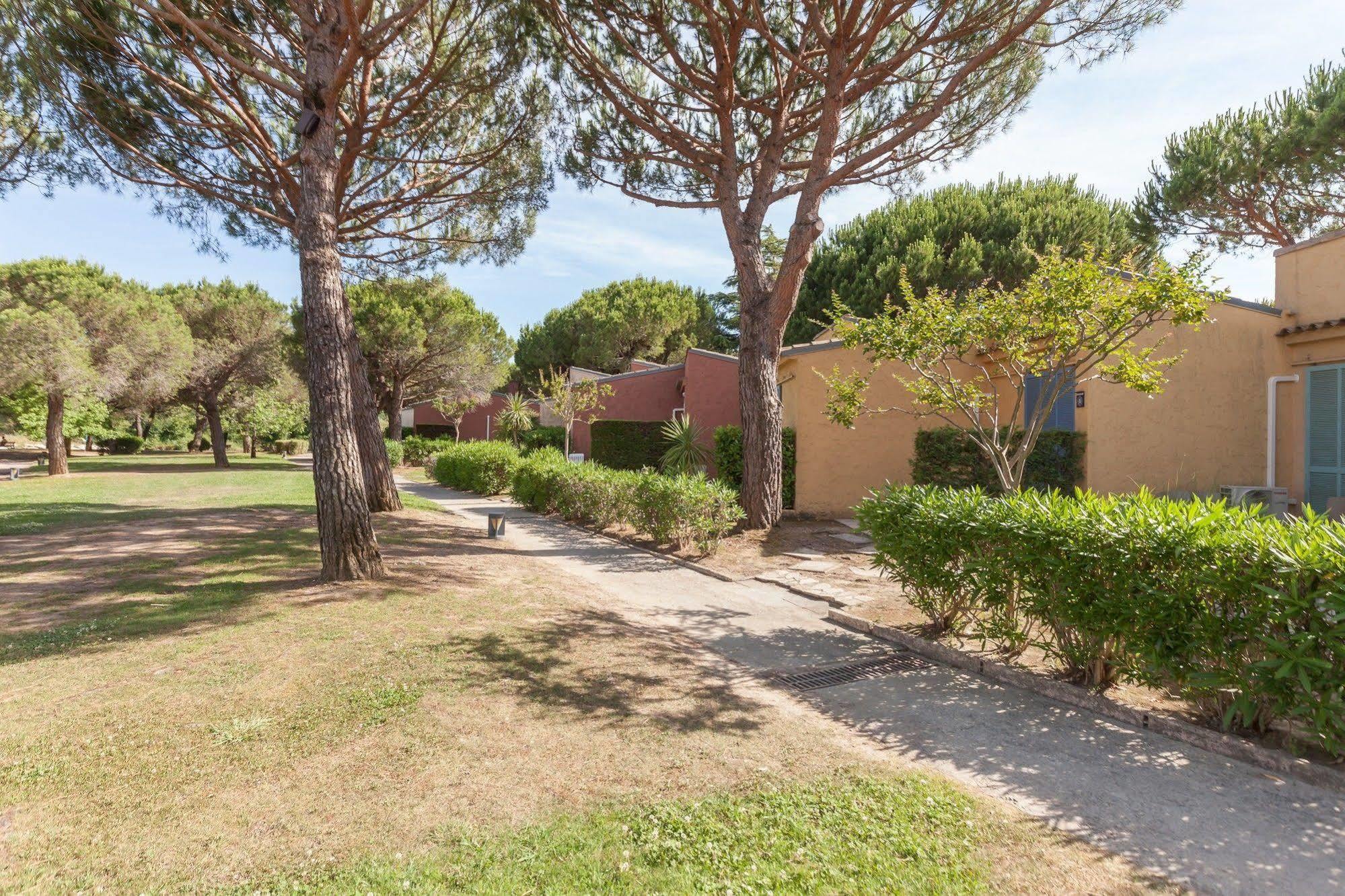Pierre & Vacances Residence Cannes Mandelieu Exterior foto